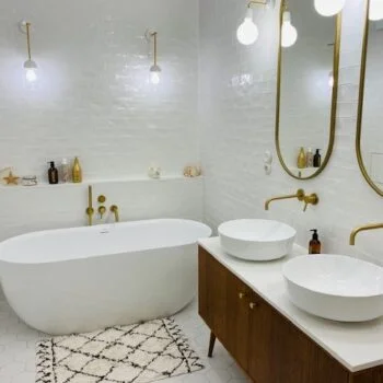 ŚWIAT ŁAZIENEK XXI WIEKU realizacja